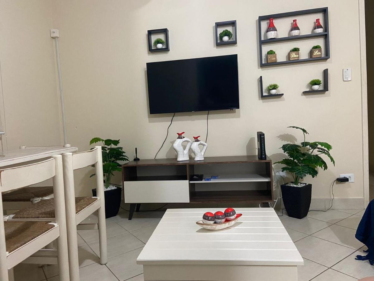 Apartamento Encantador No Guaruja, Praia Da Enseada - Apenas 600M Da Praia ! Εξωτερικό φωτογραφία